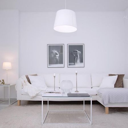 Scandinavian Style Apartment With Amazing Sea Views And South West Facing Sunny Terrace In Miraflores Walking Distance To The Beach! Malaga Exterior photo
