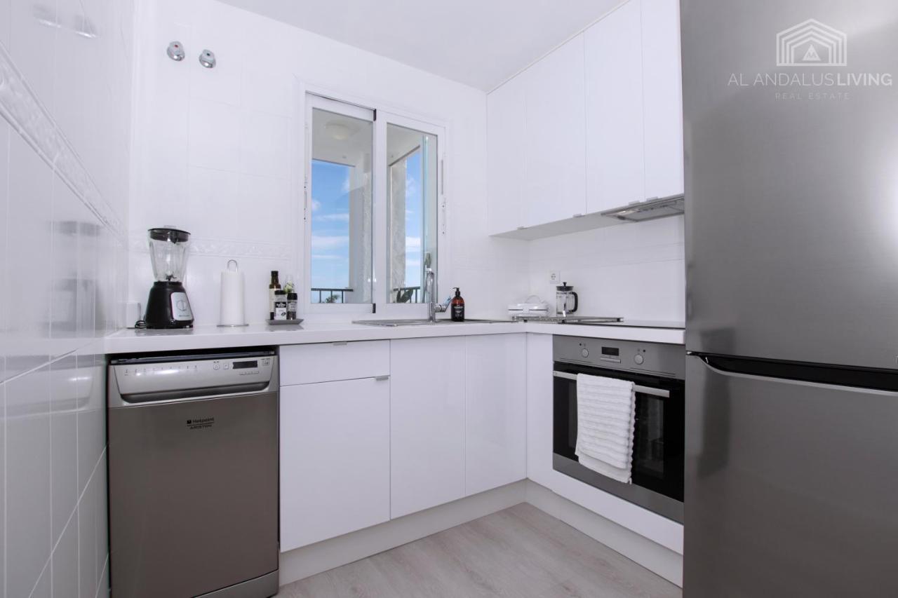 Scandinavian Style Apartment With Amazing Sea Views And South West Facing Sunny Terrace In Miraflores Walking Distance To The Beach! Malaga Exterior photo