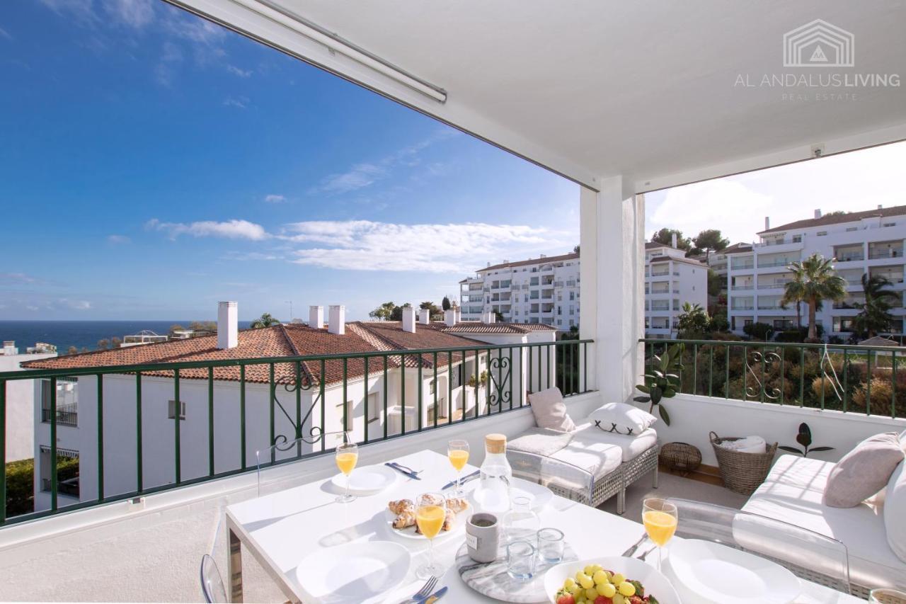 Scandinavian Style Apartment With Amazing Sea Views And South West Facing Sunny Terrace In Miraflores Walking Distance To The Beach! Malaga Exterior photo