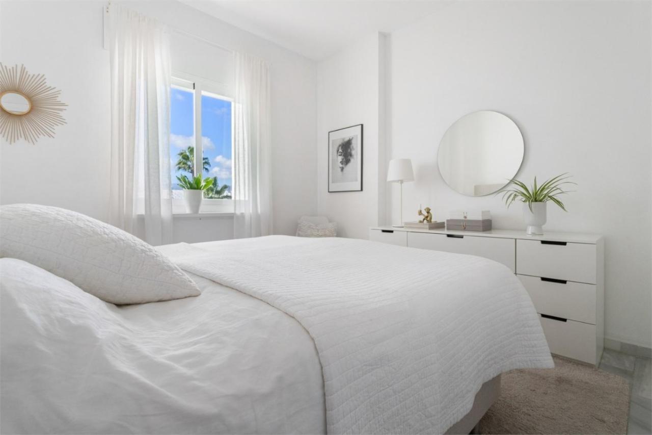 Scandinavian Style Apartment With Amazing Sea Views And South West Facing Sunny Terrace In Miraflores Walking Distance To The Beach! Malaga Exterior photo